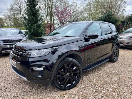 LAND ROVER DISCOVERY SPORT 2.2 SD4 HSE BLACK