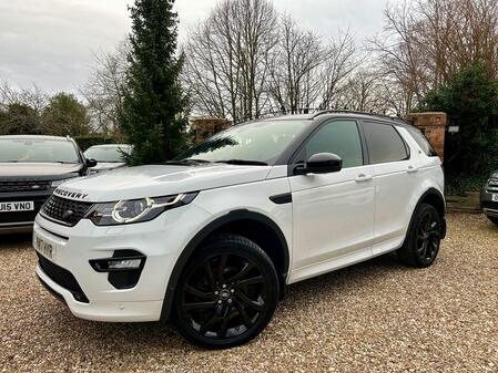 LAND ROVER DISCOVERY SPORT 2.0 TD4 HSE Dynamic Lux 